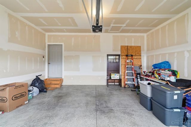 159 Holly Oak Court, Hamilton, OH 45013