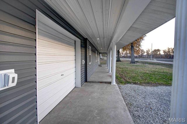 236 Gallinipper Road, Hardin, IL 62047