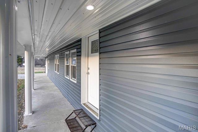 236 Gallinipper Road, Hardin, IL 62047