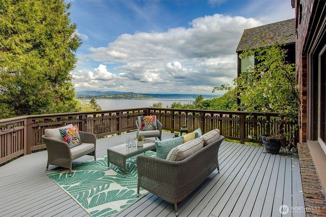 3601 E Cherry Street, Seattle, WA 98122