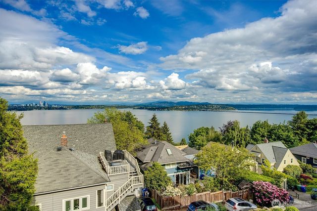 3601 E Cherry Street, Seattle, WA 98122
