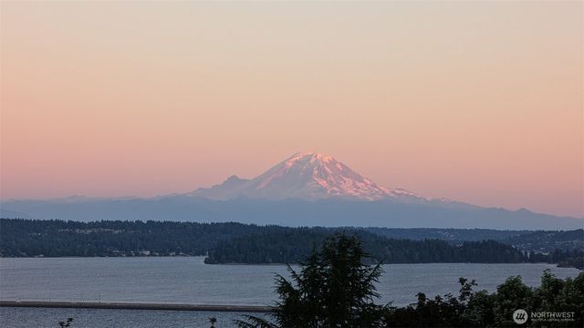 3601 E Cherry Street, Seattle, WA 98122