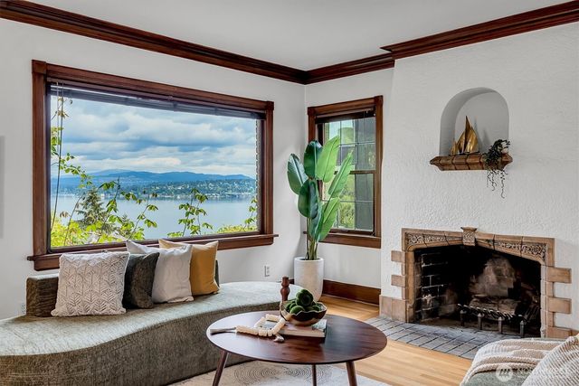 3601 E Cherry Street, Seattle, WA 98122