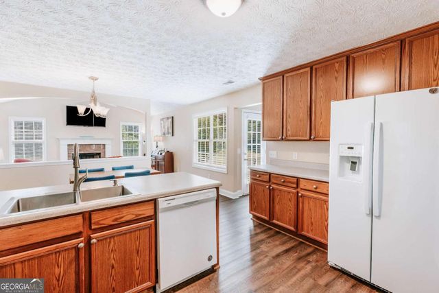1050 Rebekah Drive, Bogart, GA 30622