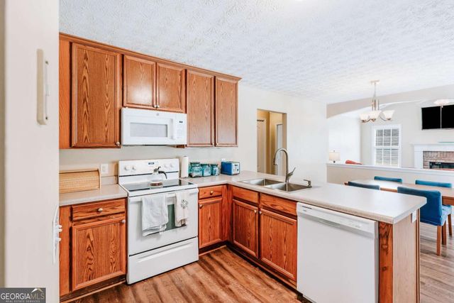 1050 Rebekah Drive, Bogart, GA 30622