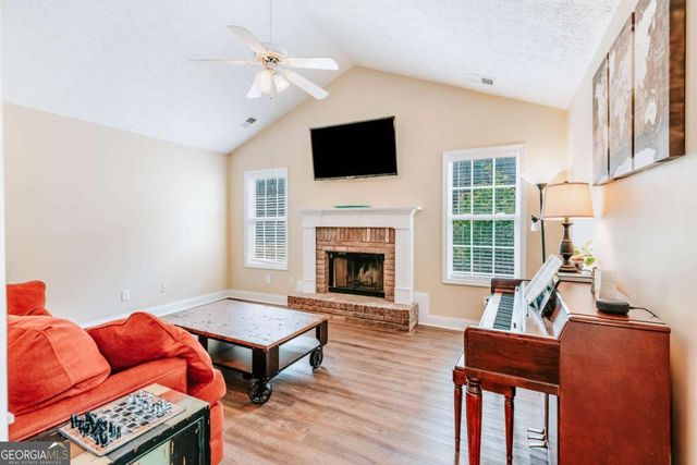 1050 Rebekah Drive, Bogart, GA 30622