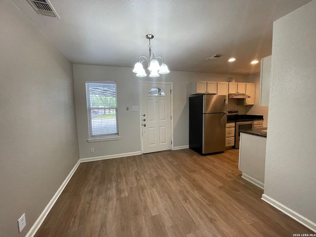 215 Eleanor Ave Apt 2, San Antonio, TX 78209
