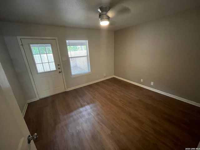 215 Eleanor Ave Apt 2, San Antonio, TX 78209