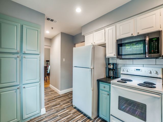 5407 Bryan Street B209, Dallas, TX 75206