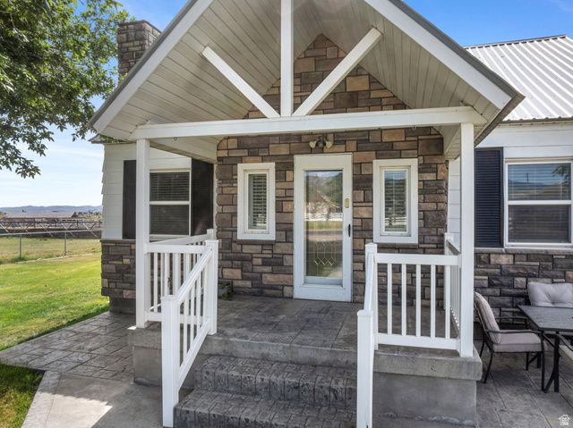 2214 S 1600 E, Preston, ID 83263