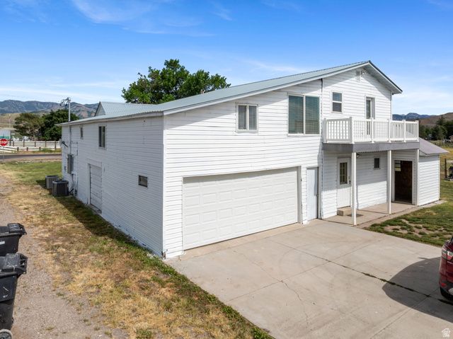 2214 S 1600 E, Preston, ID 83263