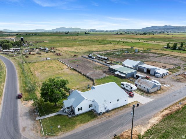 2214 S 1600 E, Preston, ID 83263