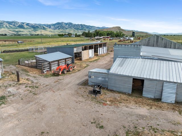2214 S 1600 E, Preston, ID 83263