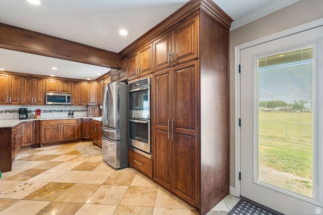 2214 S 1600 E, Preston, ID 83263