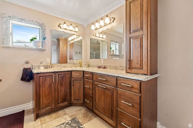 2214 S 1600 E, Preston, ID 83263