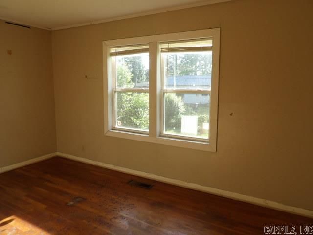 1208 S Park Street, Pocahontas, AR 72455