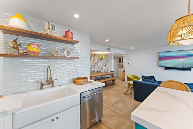 1748 Jupiter Cove Drive 420, Jupiter, FL 33469