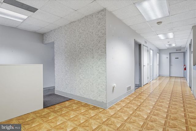 2081 KLOCKNER RD, Hamilton, NJ 08690