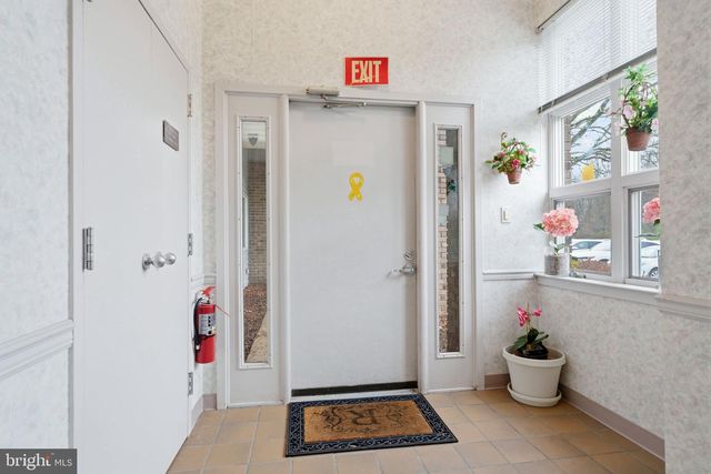 2081 KLOCKNER RD, Hamilton, NJ 08690