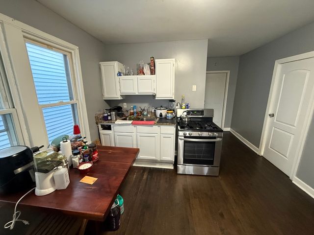 4812 S Elizabeth Street, Chicago, IL 60609