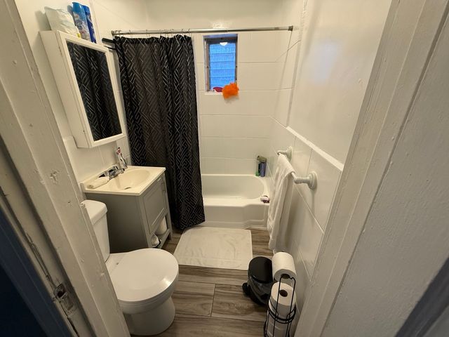 4812 S Elizabeth Street, Chicago, IL 60609