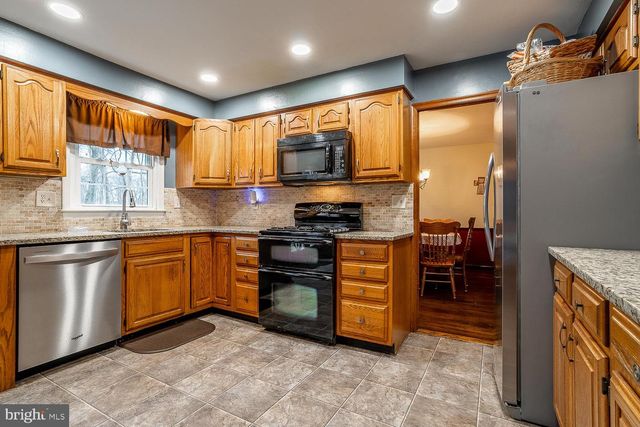 421 HAMPTON LN, Somerdale, NJ 08083