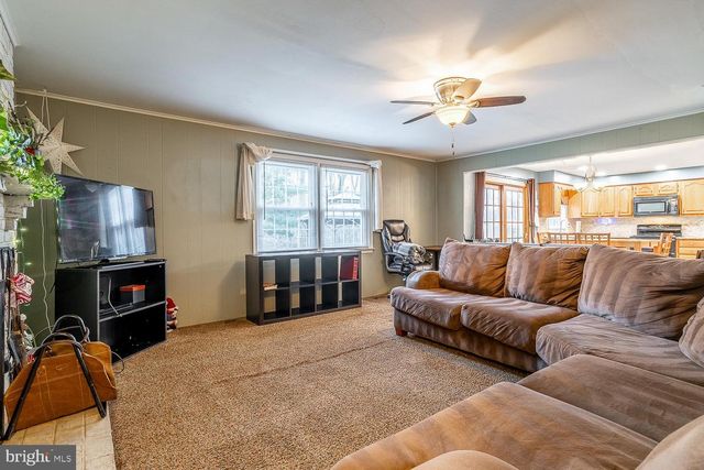 421 HAMPTON LN, Somerdale, NJ 08083