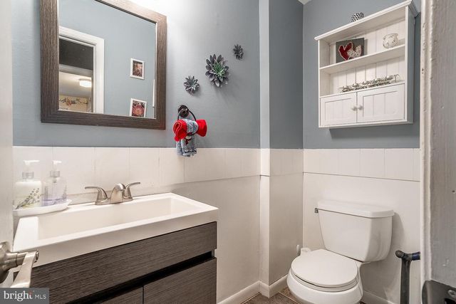 421 HAMPTON LN, Somerdale, NJ 08083