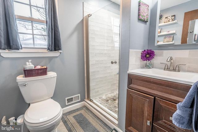 421 HAMPTON LN, Somerdale, NJ 08083