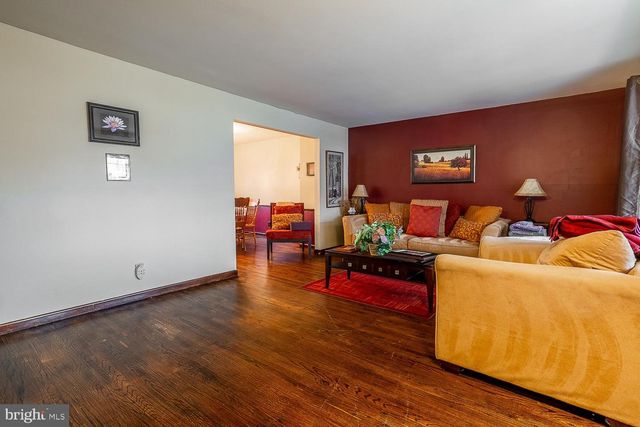 421 HAMPTON LN, Somerdale, NJ 08083