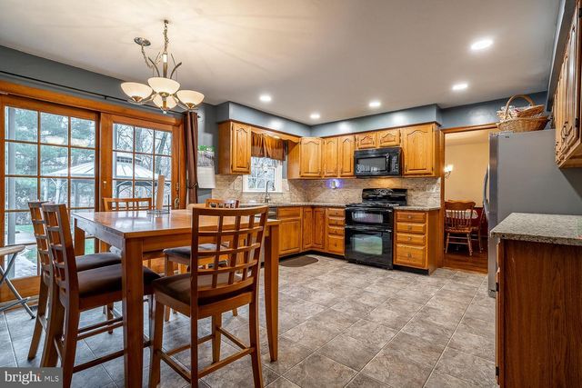 421 HAMPTON LN, Somerdale, NJ 08083