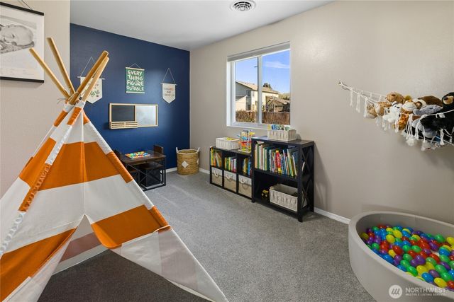 1919 W Peakview Drive, Ellensburg, WA 98926