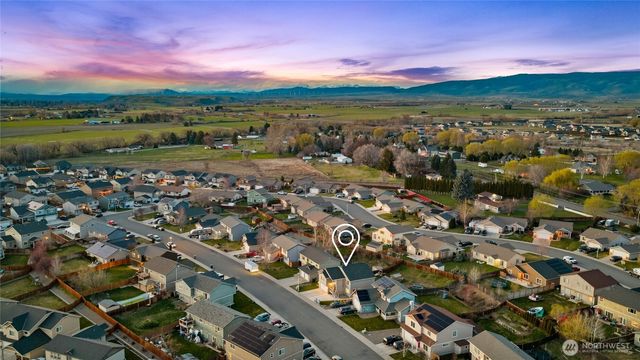 1919 W Peakview Drive, Ellensburg, WA 98926