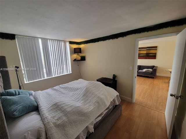 1740 NW N River Dr 512, Miami, FL 33125