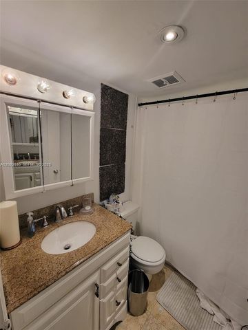 1740 NW N River Dr 512, Miami, FL 33125