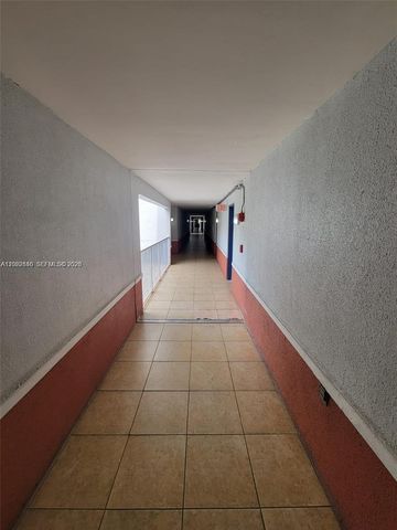 1740 NW N River Dr 512, Miami, FL 33125