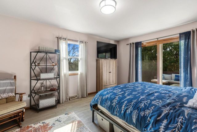 909 BROOKWOOD COURT, Oshkosh, WI 54902