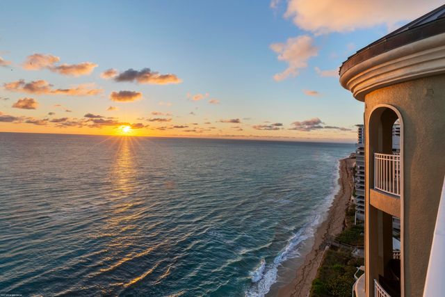 5310 N Ocean Drive Ph 1201, Singer Island, FL 33404