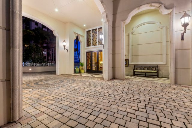 5310 N Ocean Drive Ph 1201, Singer Island, FL 33404