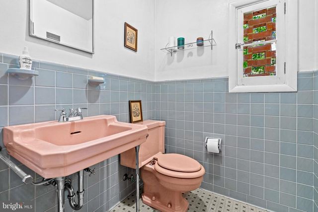 113 E LAKE AVENUE, Baltimore, MD 21212