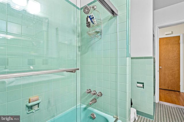 113 E LAKE AVENUE, Baltimore, MD 21212
