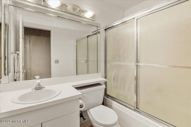 74 Ridge Place, Freehold, NJ 07728