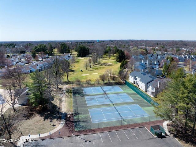 74 Ridge Place, Freehold, NJ 07728