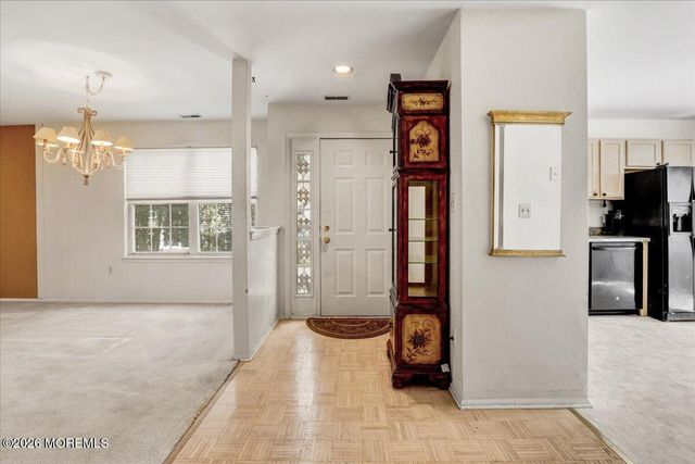 74 Ridge Place, Freehold, NJ 07728