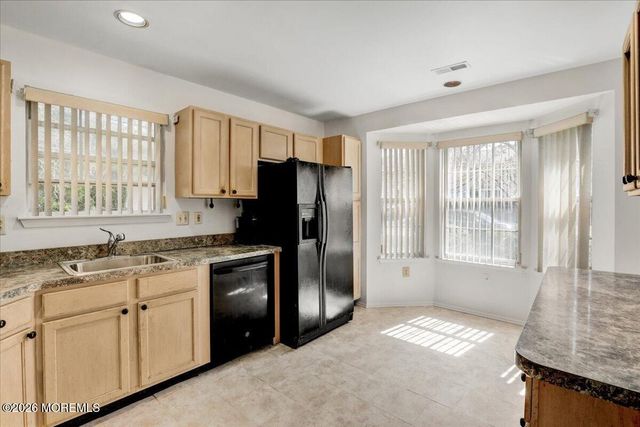 74 Ridge Place, Freehold, NJ 07728