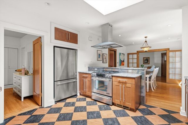 2608 3rd Ave, Sacramento, CA 95818