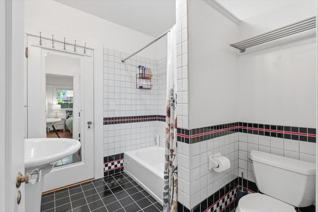 2608 3rd Ave, Sacramento, CA 95818