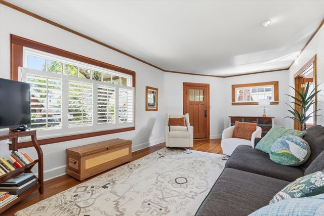 2608 3rd Ave, Sacramento, CA 95818