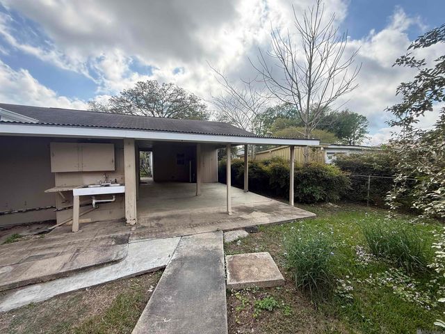 57925 Mcdaniel St, Plaquemine, LA 70764