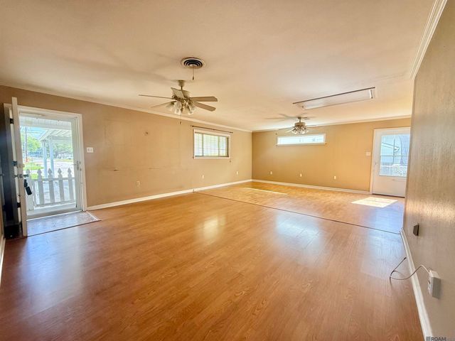 57925 Mcdaniel St, Plaquemine, LA 70764